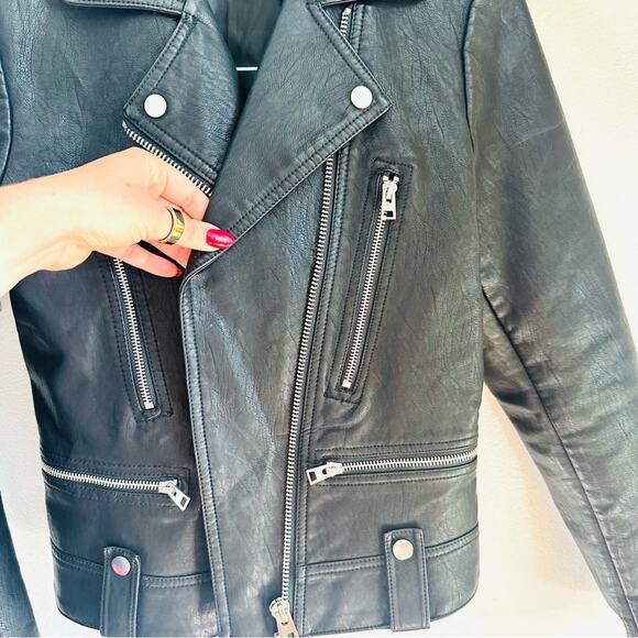 TOPSHOP Black Faux Vegan Leather Offset Side Zip Classic Moto Biker Jacket 4 - Picture 8 of 15